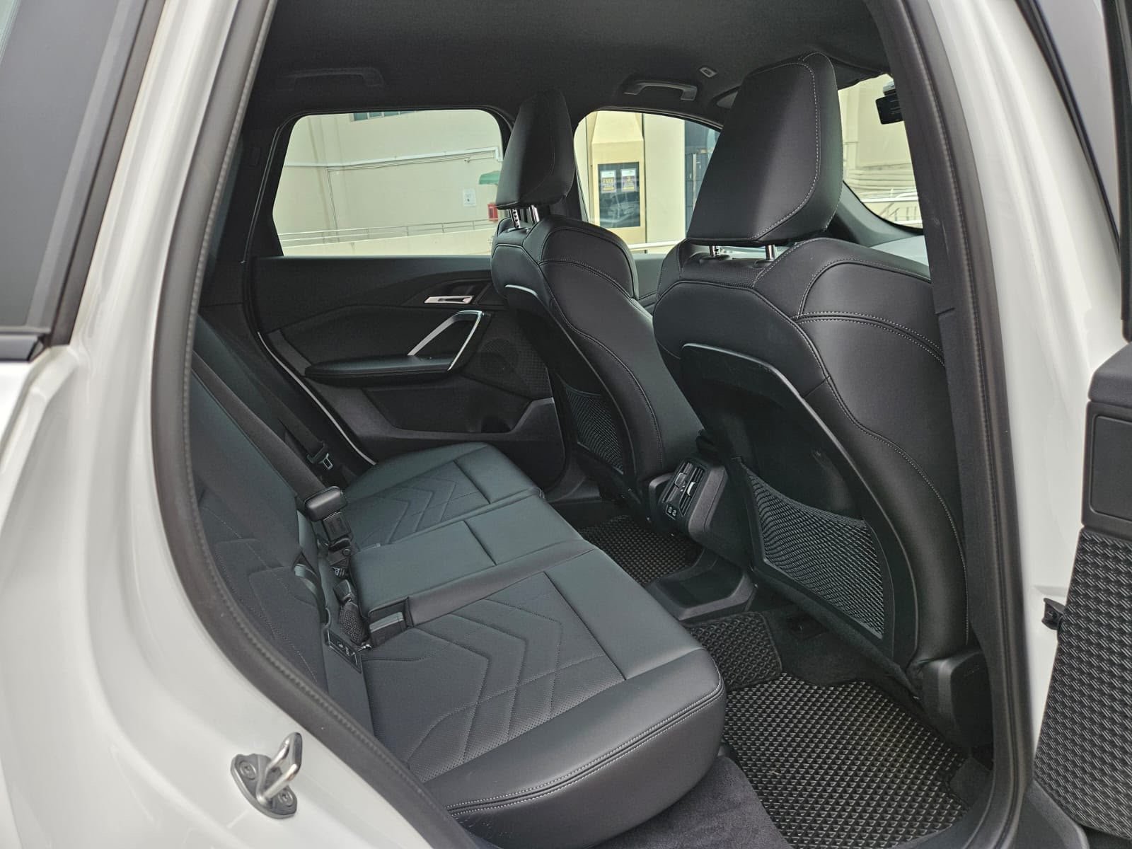 BMW X1 sDrive16i M Sport photo 8